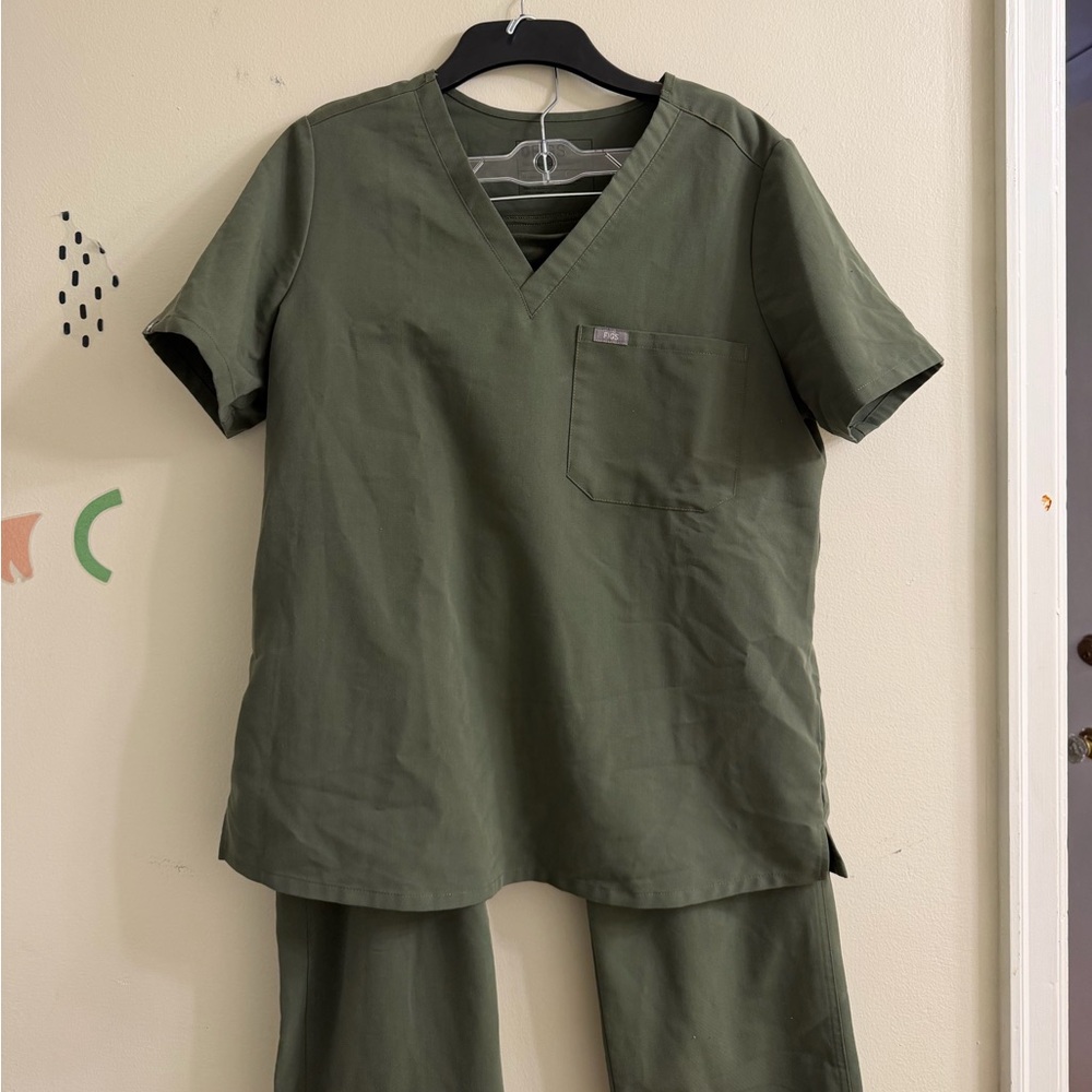 Figs Large scrub set-Green Kade pants, Caterina top.
